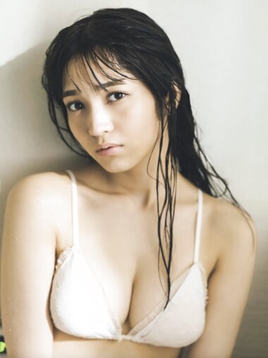 [FRIDAY] 2023.01.26 黒嵜菜々子 センチメンタルな素肌