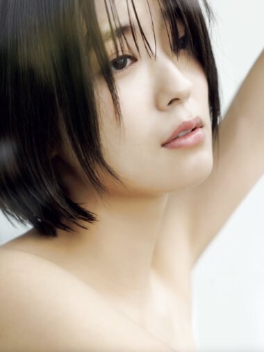 [FRIDAY] 2023.01.26 工藤美桜 時間をとめて