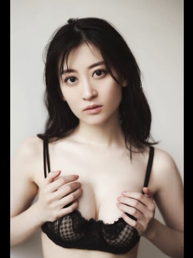 [FRIDAY] 2023.05.01 上西恵 オール未公開10カット