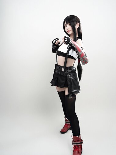 [COSPLAY] 爆机少女喵小吉 – 最终幻想7 蒂法 [55P 29Mb]
