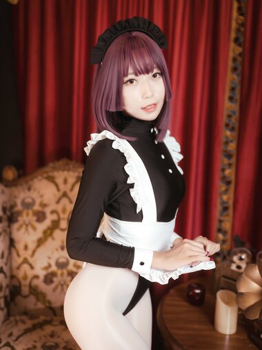 [COSPLAY] Money冷冷 高叉女仆