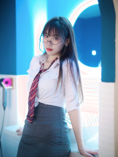 [COSPLAY] 陶可爱 制服诱惑