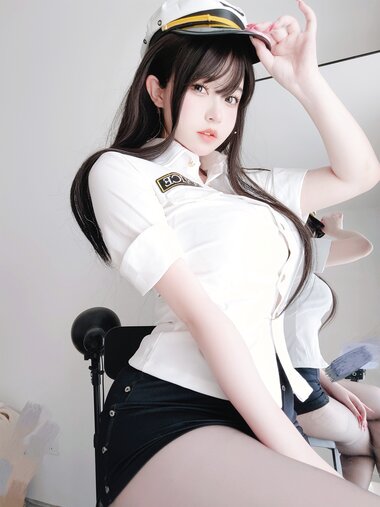 [COSPLAY] 女主K - 警察警长 [103P-156MB]