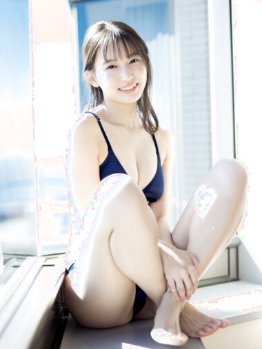 [FRIDAY] 2022.04.21 志田音々　24時間、キミに夢中♡