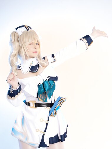 [Cosplay] Uy Uy - Barbara
