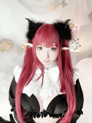 [Cosplay][Shooting Star’s] SAKU サク - Lovely Succubus (My Dress-Up Darling)