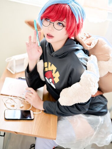 [Cosplay] ZinieQ - Penny Pokemon Scarlet & Violet