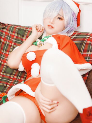 [Cosplay] Chono Black - Rem Christmas (Re_Zero kara Hajimeru Isekai Seikatsu)
