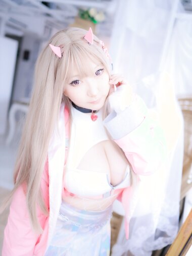 [Cosplay][Shooting Star’s] SAKU サク - Love Darling (NIKKE)