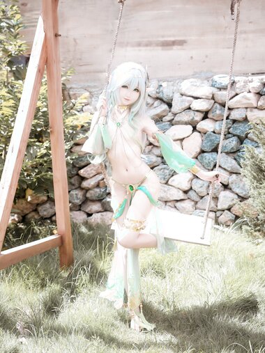 [Cosplay] KuukoW クー子 - Rukkhadevata (Genshin Impact)