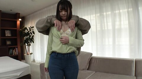 SIRO-4886 [very first take] [Shaved breathtaking tits] [squirting girl] Doskebe girl who was simply unhappy with...