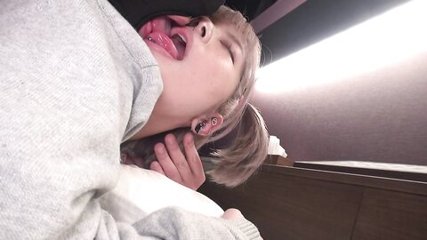 509JPAK-029 [Raw vaginal cum shot] Gonzo with a girl who loves blonde tongue earrings MGS Video Prestige...