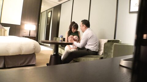 476MLA-079 [Gachielo body that males erect!] G cup huge boobs & breathtaking novice gravure awakens in the 1st...