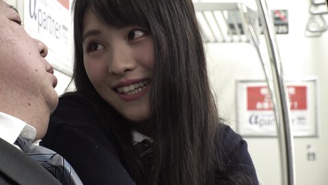 DANDY-813 [4K] This Devilish JK Is Privately Offering Myself A Handjob By Concealing The Woman Arms Inside The Woman Sleeves, And Making...