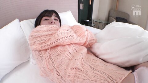 MIDV-118 [4K] Connect the very first stay online dating hand, kiss, laugh, after that your investment some time get entangled, Reina...