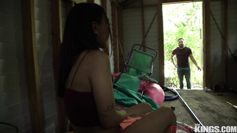 Kimmy Kimm Teen Stepdaughter Caught Fapping