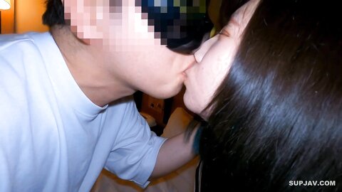 2956427 Exclusive49 offLimited time rebate 20 year-old beauty pupil with a reluctance to tongue