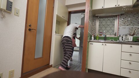 CEMD-172 Honoka Tsuji. New Information Filmed, Featuring 5 Super Erotic Sexual Circumstances.