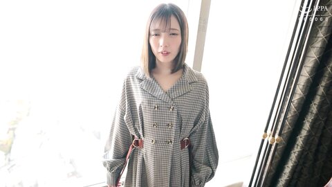 SQTE-420 This son or daughter Yabai!!Serious face with a breast standing also much