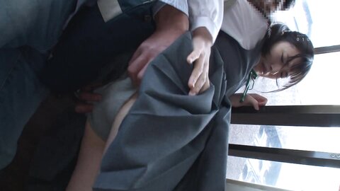 SHN-077 Developed a girl staying in equivalent apartment everyday into wave of a delicate premature...