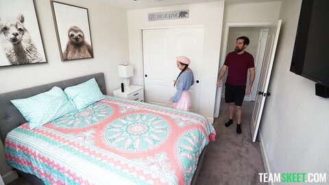 Exxxtrasmall 22 07 14 Kimmy Kim Petite Neighbor Helps It Be Fit