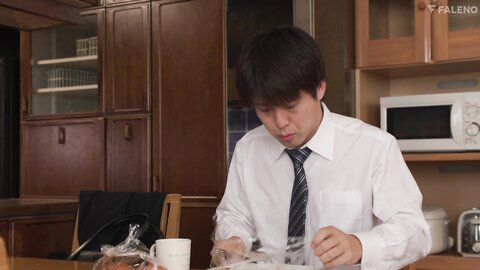 FSDSS-453 My sister who likes my brothers thing too much is an aphrodisiac pickled in an aphrodisiac...
