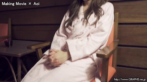[Graphis] Aoi 葵 『 Allure 』 HD MOVIE 04 (MAKING) [468.5 Mb]