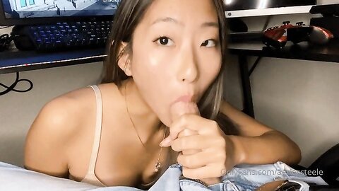 20211111 2271710570 Should I Post A Footjob Or Blowjob Today Vs