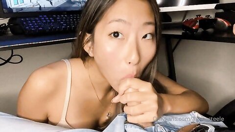 20211111 2271710570 Should I Post A Footjob Or Blowjob Today Vs