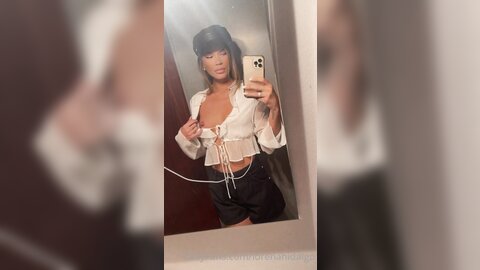 Lorenahidalgo 01 05 2022 2441920666 Backstage П÷≤°П÷≤°