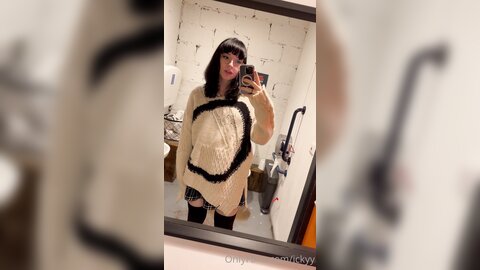 Ickyy 12 11 2022 2677319040 Itб─≥S Really Fun To Go Out W Out Panties П÷▒─П÷▓√