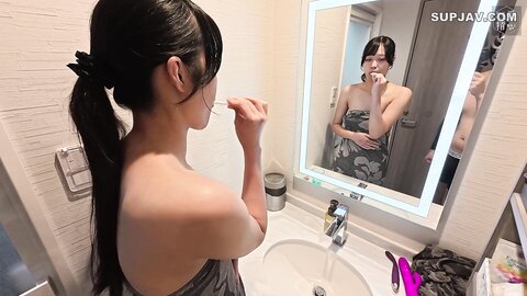 4770844 50%OFF!The modest teacher of B-cup tits● (Spé 117 model body type ????)**pzzyxqx*z* also reveals her true nature, which suddenly gasps when she is inserted! I`ve already done this for the last time..."