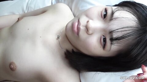 4774070 [Today only price]**pzzyxqx*z* 20 years old freelancer. White, slender, slight breasts. Video footage purportedly shot to introduce her to wealthy supporters [2 consecutive Nakadashi].