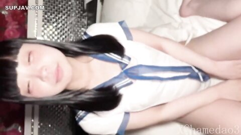 148Cm Tall 18 Year Old Cafe Girl A Sweaty Big Cock Makes Her Face Look Like A Slut Her Horny Vagina Is Inseminated Twice