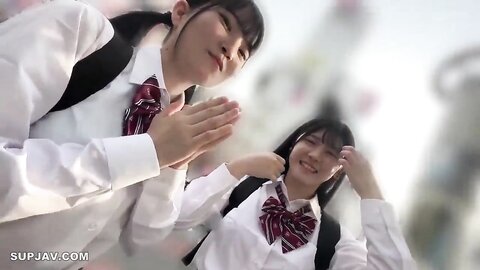 Akari Chan Vs Hinano Chan