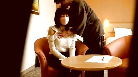 That Huge Breasts I Cup Female College Student 20 Years Old Appears Again While The Master Is Away