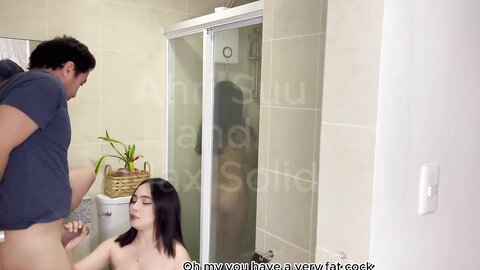 Kinantot Ang Kapatid Habang Naliligo Si Step Sister Risky Bathroom Sex