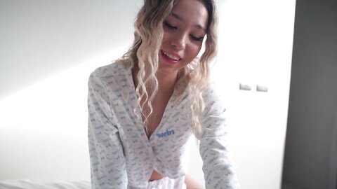 Lilkarina  Russian Slutty Girl Spreads Her Legs