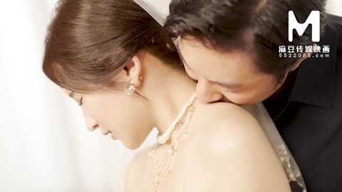 The Promiscuous Bride Who Had An Affair While Wearing Her Wedding Dress