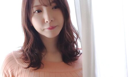 Graphis First Gravure – Yuuka Niizuma 新妻ゆうか Clip 1