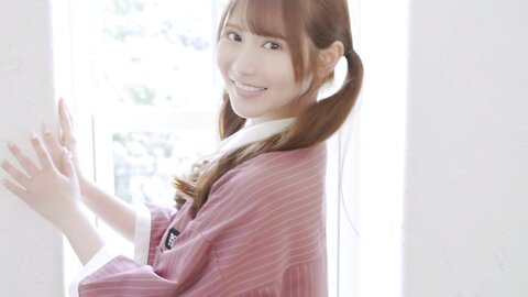Graphis Gals – Rikka Ono 小野六花 Sweaty Cip 3
