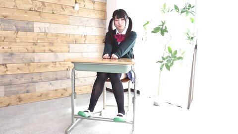 Lovepop Meru Momose 桃瀬める - GL0139 Clip 001 - 005 5