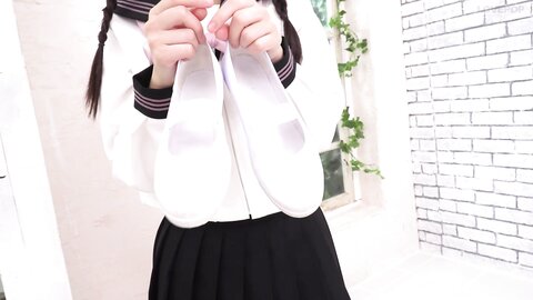 Lovepop Riyu Hinata 陽咲りゆ - GL0126 Clip 001 - 005 2