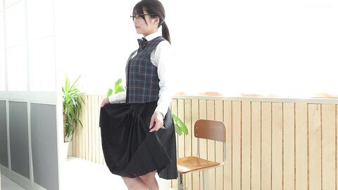 Lovepop Yoshino Chitose ちとせよしの - GL0113 Clip 001 - 004 5