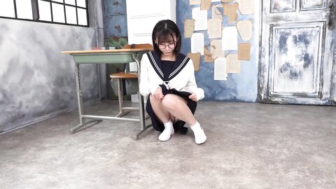 Lovepop Yui Kohinata 小日向結衣 - GL0122 Clip 001 - 005