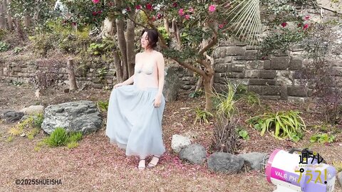 [Photobook] 2025.02.17 【デジタル限定】杉本有美写真集「美魔女」 (週プレ PHOTO BOOK)