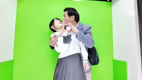 MIDA-375 One Day Playing Lovers X Uncle Poo A Middle-aged Man Is Seduced By A J● In School Uniform Who...