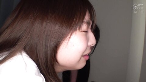 MUKD-558 I Want To Be Caught Between Two Beautiful Girls Who Are Good Friends. A Perverted Old Man Comes To...