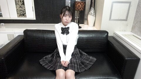 【JK腿袜・调教潮吹・浓密中出2本番】ICHIKA酱-「3Q」（ [Uncensored]