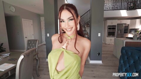 Scarlett Alexis & Scarlette Moon Open House Threesome
